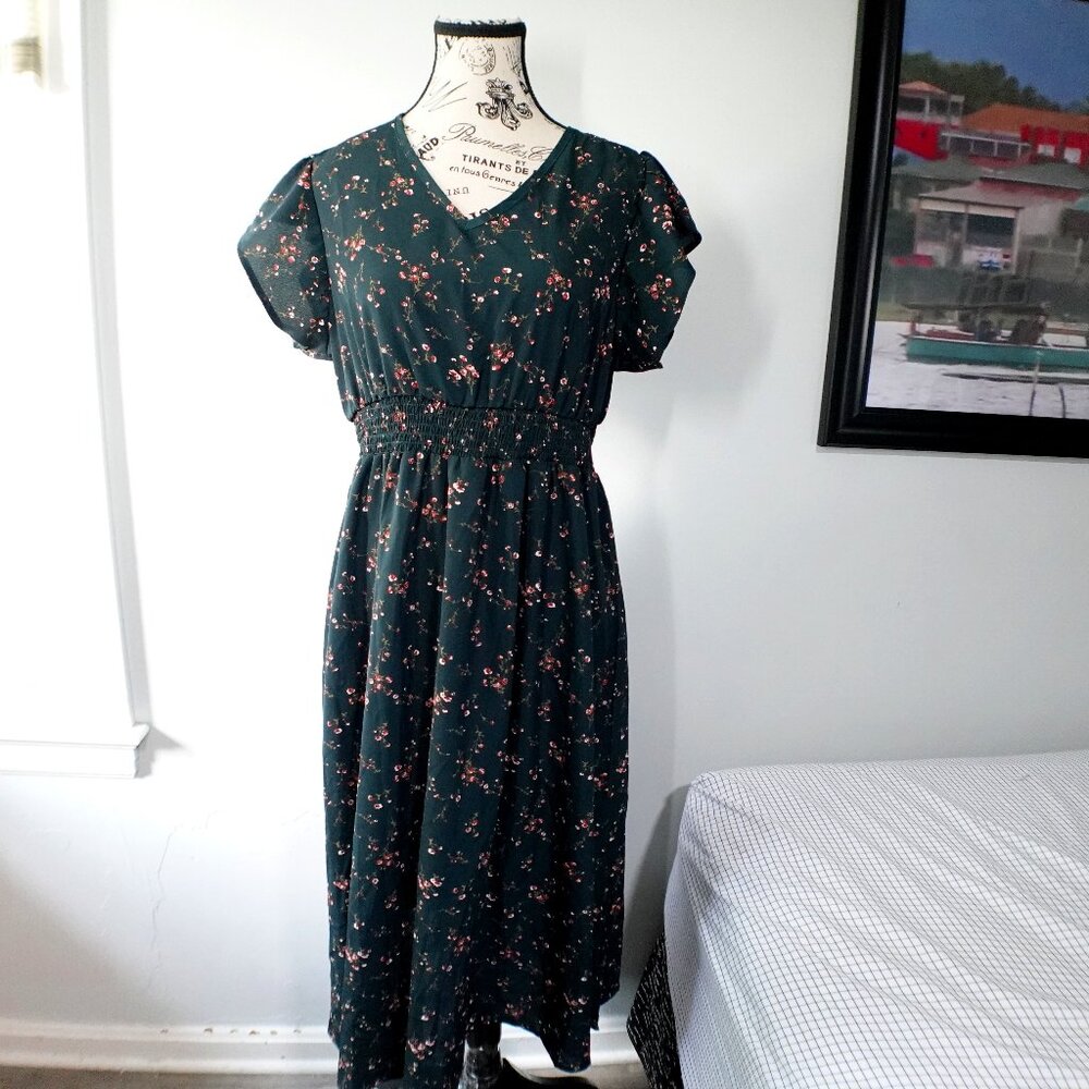 Shein‎ Midi dress short sleeves V neck waist defined size L New w/o tag